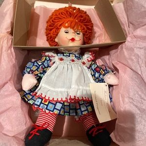 288)  8″ Madame Alexander Mop Top Wendy w/Box